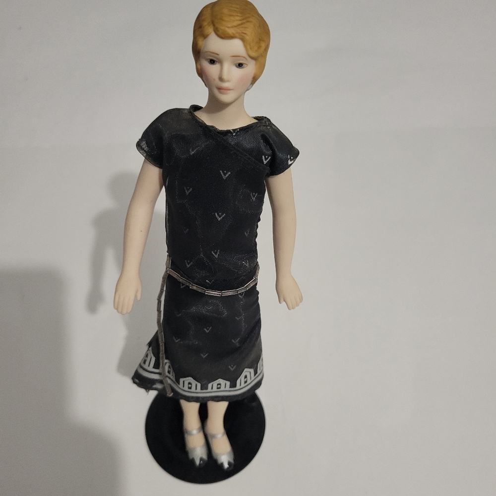 Avon Flapper Porcelain Doll
